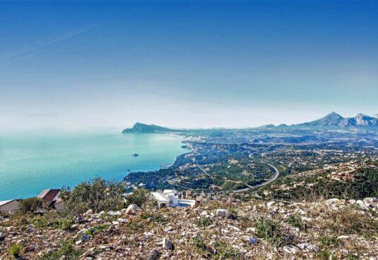 baugrundstueck-in-einzigartiger-lage-mit-meerblick-in-altea-spanien