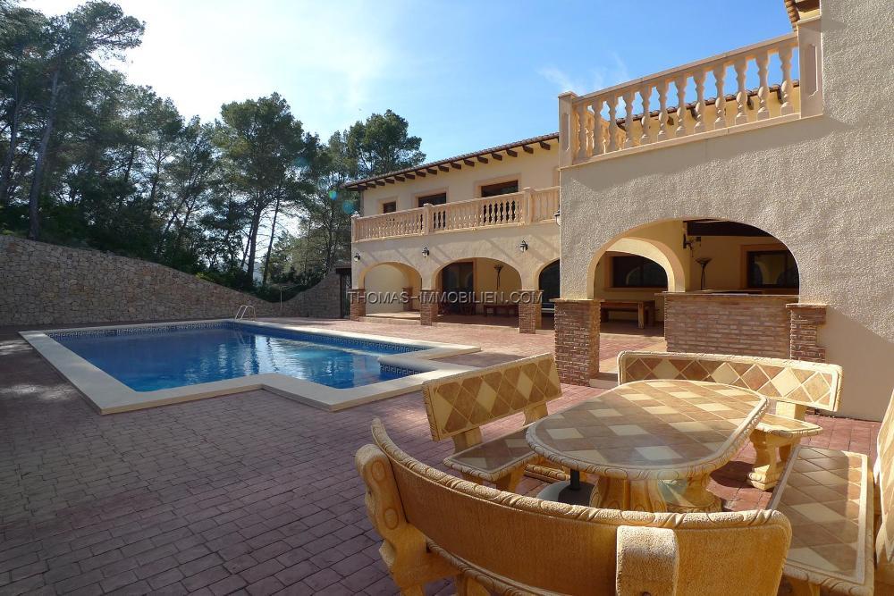 beeindruckende-naturstein-villa-mit-9-schlafzimmer-und-8-badezimmer-privatem-pool-und-separater-wohnung-in-lliber-an-der-costa-blanca