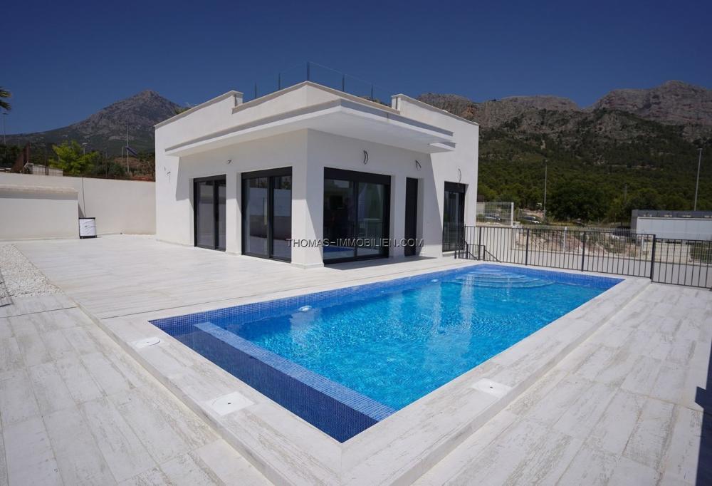 ebenerdige-neue-villa-mit-pool-in-polop-an-der-costa-blanca