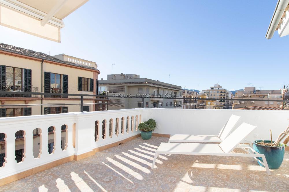 renoviertes-penthouse-mit-grosser-terrasse-in-santa-catalina-auf-mallorca