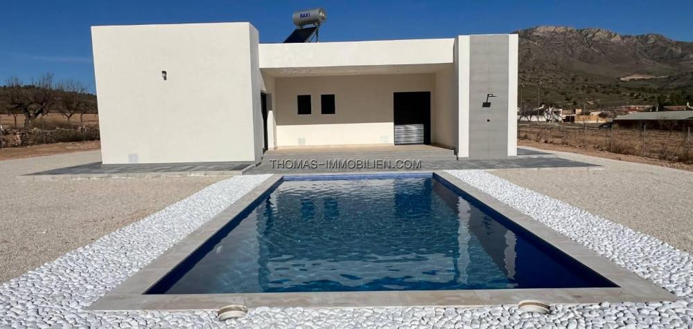 neubau-villa-auf-einem-grossen-grundstueck-in-der-gemeinde-in-jumilla-spanien
