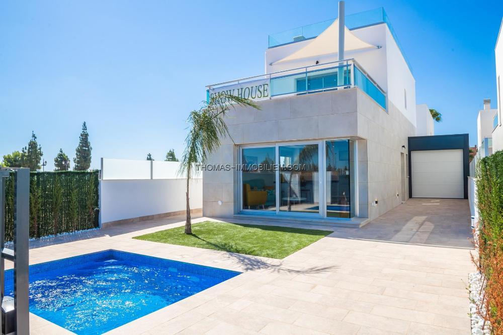 schoene-neue-villen-mit-3-schlafzimmer-in-los-alcazares-spanien