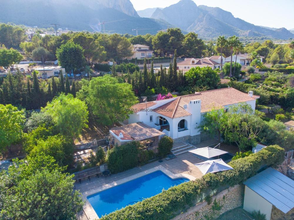 bezaubernde-villa-im-landhausstil-mit-pool-und-meeblick-in-polop-an-der-costa-blanca