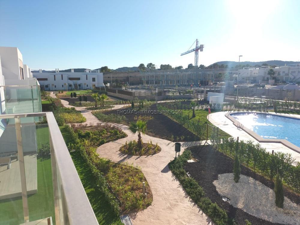 neubau-von-bungalow-wohnungen-in-modernem-design-in-orihuela-costa