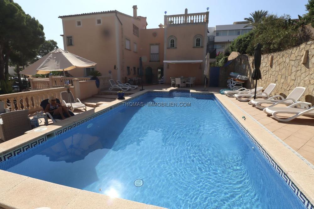 grosszuegige-doppel-wohnung-und-inkl-einem-separatem-studio-in-paguera-auf-mallorca