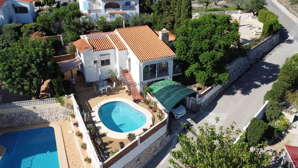 villa-mit-pool-und-meerblick-in-orban-an-der-costa-blanca