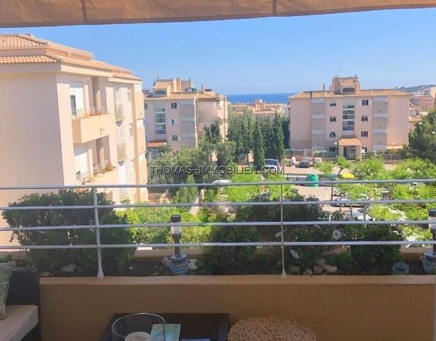 geraeumige-wohnung-mit-terrasse-und-kleinen-meerblick-in-palmanova-auf-mallorca
