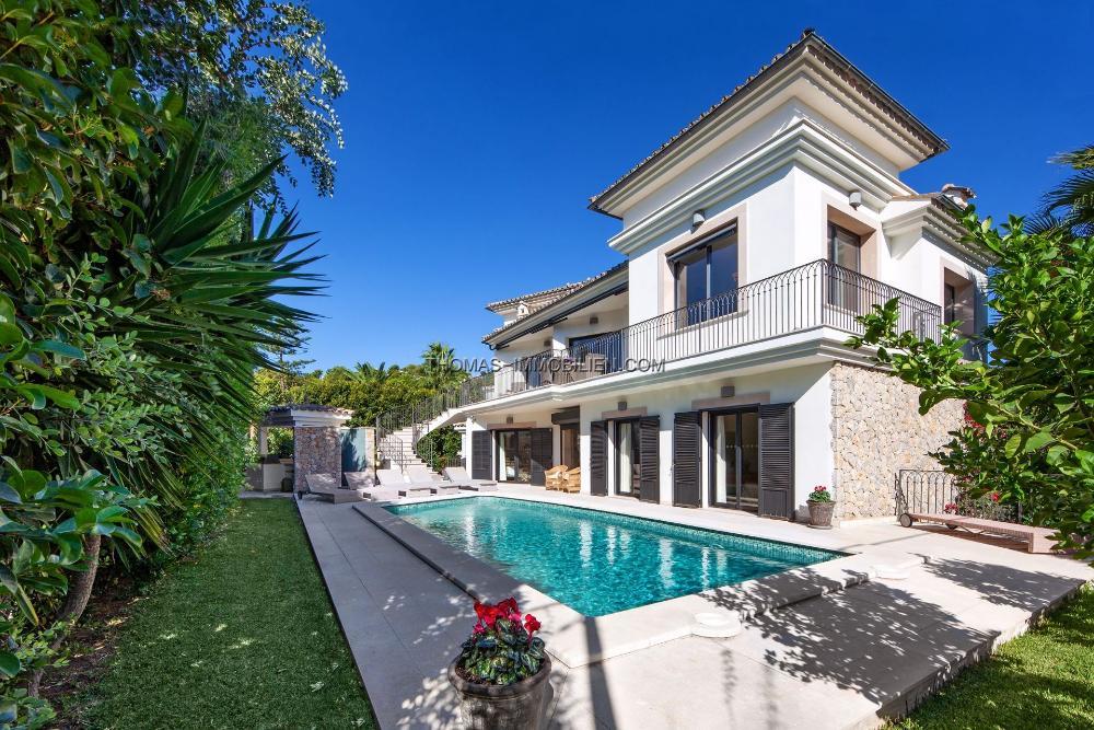 grosszuegige-villa-in-zeitloser-eleganz-mit-salzwasserpool-in-port-d-andratx-auf-mallorca