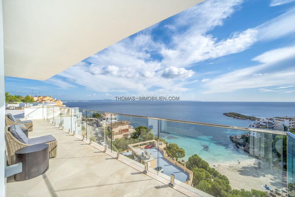 luxurioese-wohnung-mit-offenem-grundriss-und-atemberaubenden-meerblick-in-ses-illetes-auf-mallorca