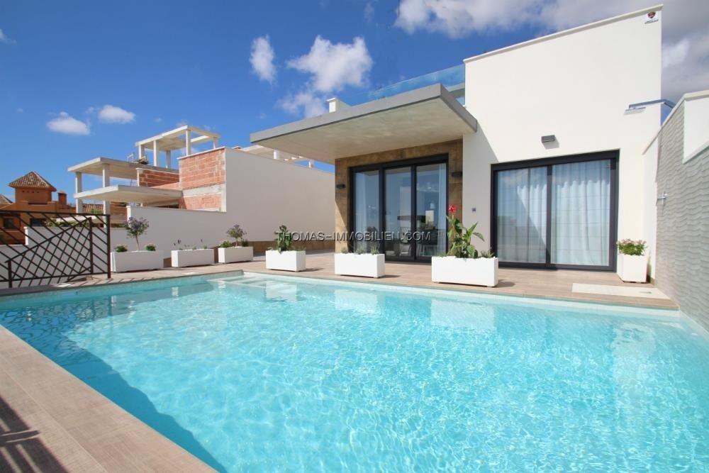 neue-villa-mit-solarium-komplett-fertig-und-bezugsfertig-in-cartagena-spanien