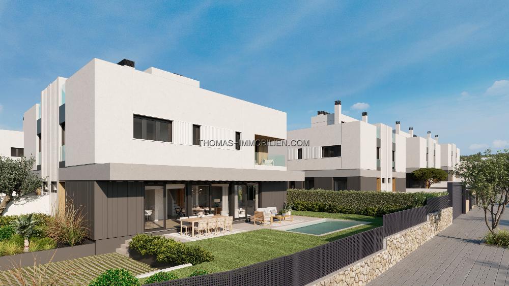 modern-gestaltete-doppelhaushaelfte-mit-dachterrasse-und-privatem-pool-in-maioris-auf-mallorca