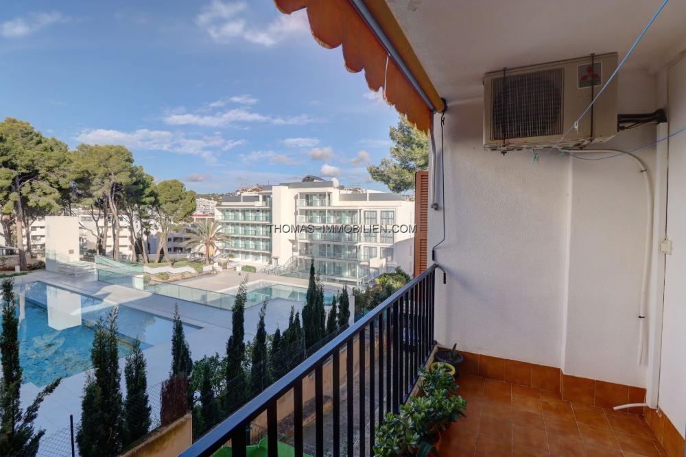 3-schlafzimmer-apartment-mit-blick-auf-den-gemeinschaftspool-in-zentraler-lage-in-santa-ponsa-auf-mallorca