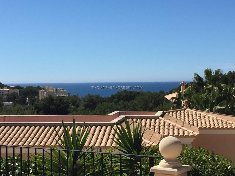 villa-mit-pool-und-meerblick-in-costa-de-la-calma-auf-mallorca