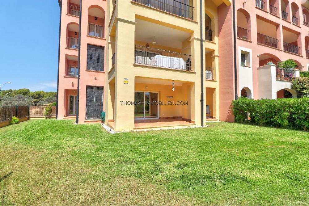 grosszuegige-erdgeschosswohnung-mit-privatem-garten-in-santa-ponsa-auf-mallorca