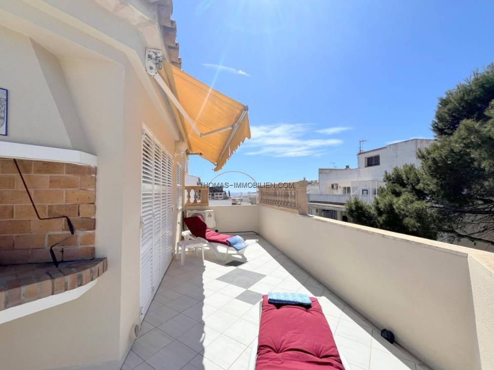 sonniges-penthouse-mit-seitlichem-meerblick-direkt-im-herzen-von-cala-millor