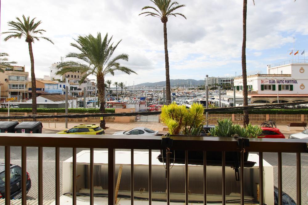 bezauberndes-penthouse-in-erster-linie-in-portixol-auf-mallorca