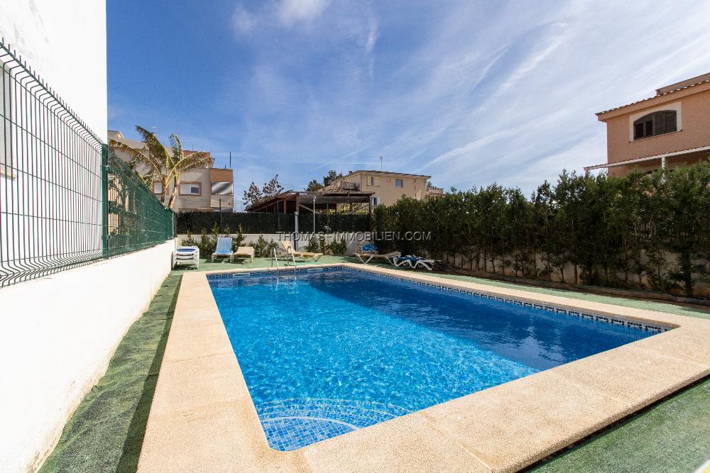 erdgeschosswohnung-mit-terrasse-und-gemeinschaftspool-in-santa-ponsa-auf-mallorca