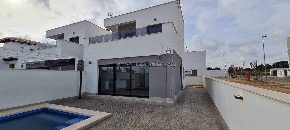 neubau-von-8-exklusiven-zeitgenoessischen-villen-in-los-dolses-orihuela-costa-spanien