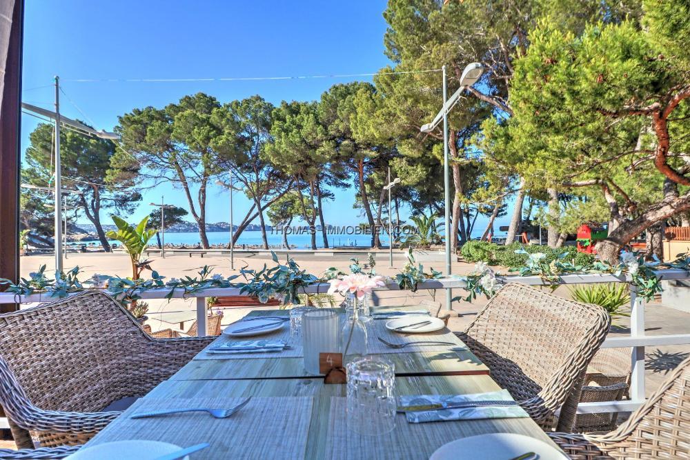 strandrestaurant-mit-meerblick-in-peguera-calvia