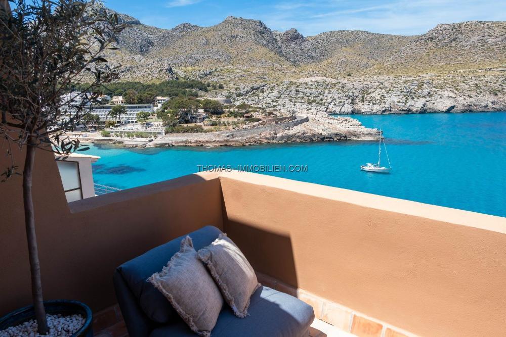 modernes-haus-mit-meerblick-und-mehreren-terrassen-in-cala-sant-vicenc-pollenca-mallorca