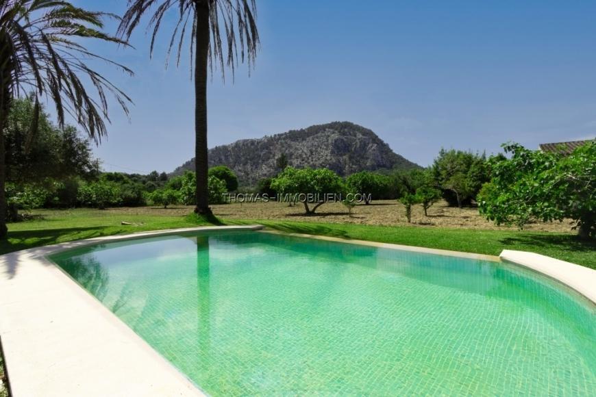 neu-renovierte-villa-mit-pool-in-pollensa-auf-mallorca