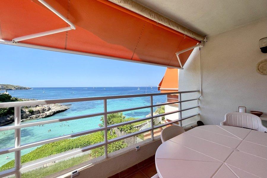 komfortable-wohnung-mit-spektakulaerem-meerblick-in-cala-blava