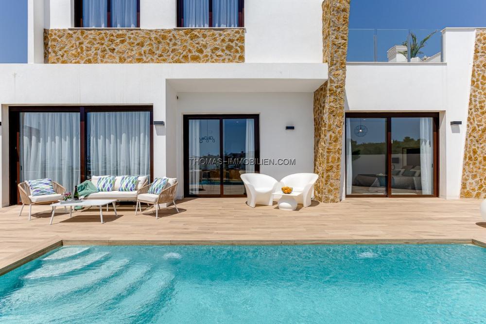 neue-moderne-villen-in-balcon-de-finestrat-an-der-costa-blanca