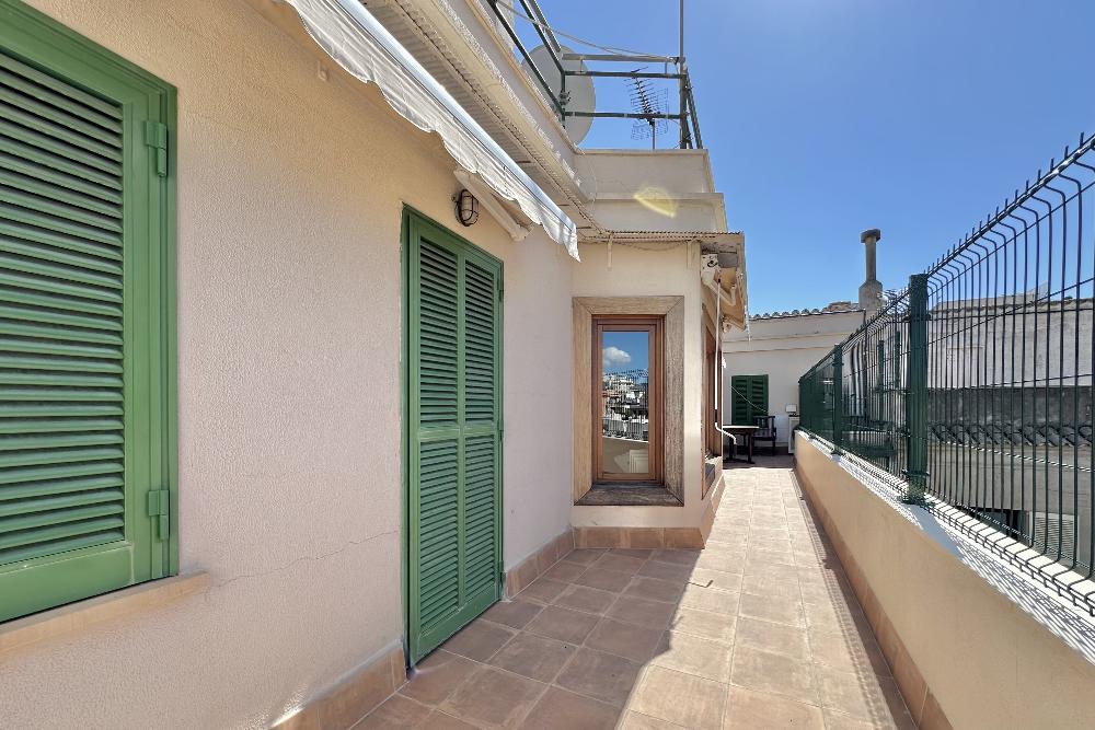 penthaus-in-zentraler-lage-in-der-altstadt-von-palma