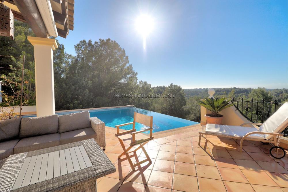 einzigartige-5-schlafzimmer-villa-in-suedlage-in-bendinat-auf-mallorca