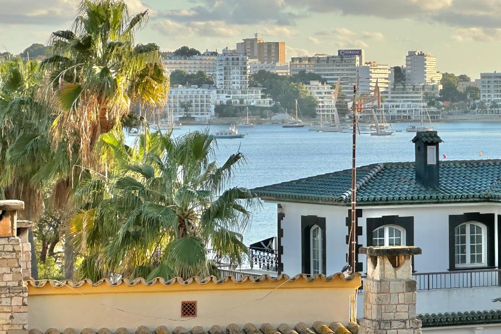 moderne-villa-in-top-lage-mit-meerblick-in-palmanova