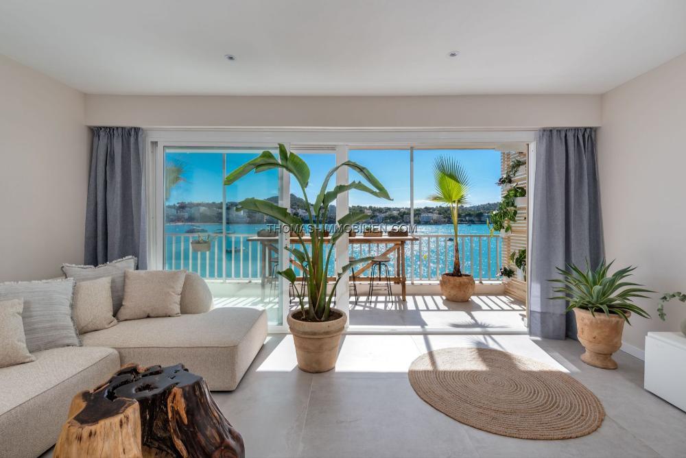 wunderschoen-renoviertes-apartment-in-erster-meereslinie-in-santa-ponsa-auf-mallorca